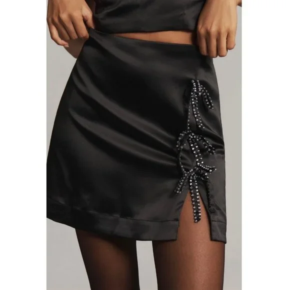 Maeve Anthropologie Crystal Bow Satin Mini Skirt Black Size M - Picture 1 of 5